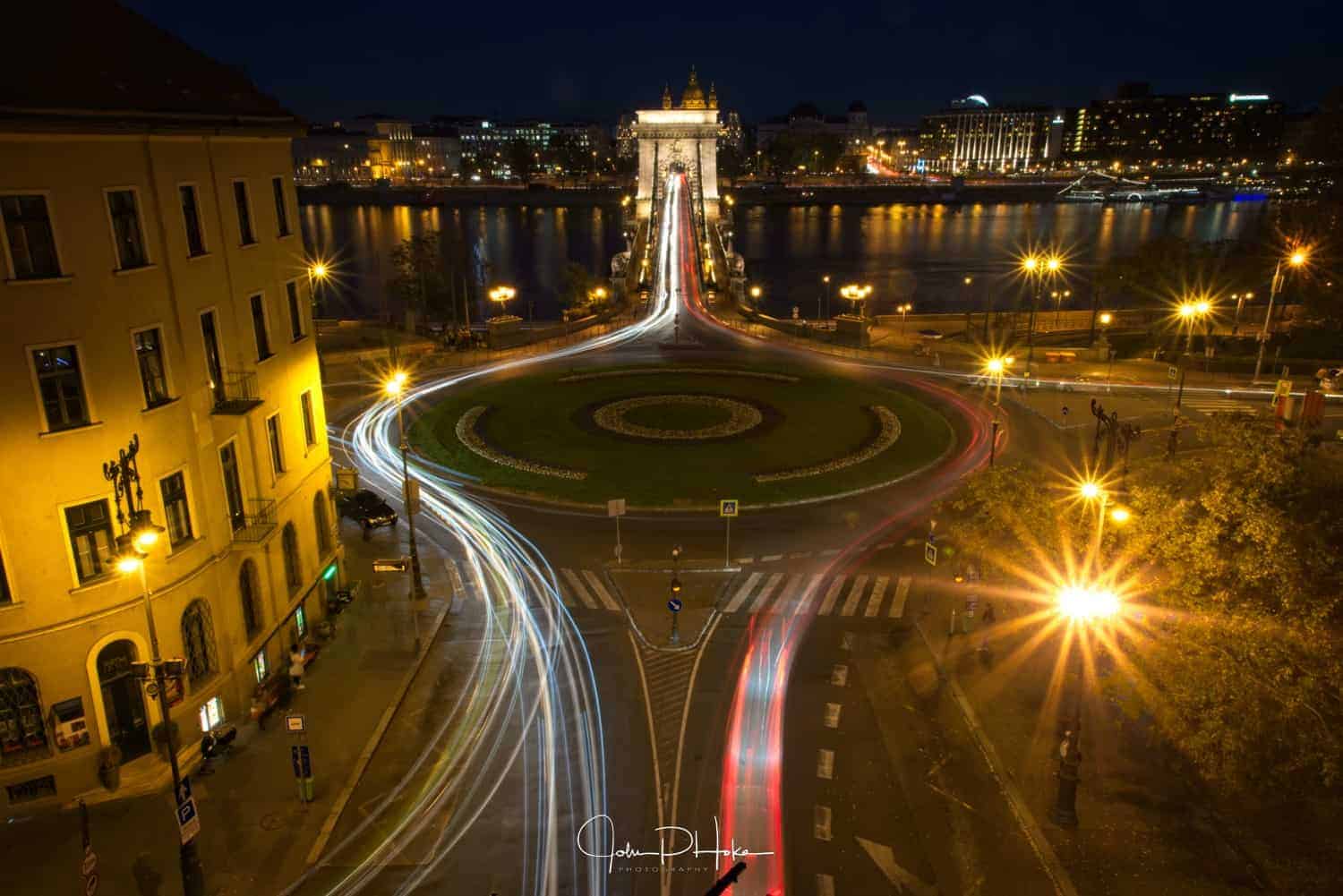 Chain Bridge Traffic – Budapest